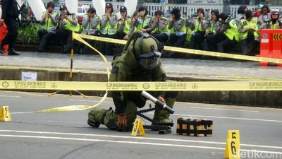 Polisi Gelar Simulasi Ancaman Penanganan Teror Saat Lebaran
