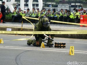 Polisi Gelar Simulasi Ancaman Penanganan Teror Saat Lebaran