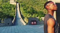 Dilihat dari postingan foto-foto Pogba di laman Instagram pribadinya @paulpogba, Senin (19/6/2017) dirinya sedang berada di China dalam promosi Adidas. Pogba pun menyempatkan diri datang ke berbagai destinasi di sana (@paulpogba/Instagram)