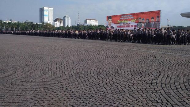 Kapolri berencana memimpin apel pasukan operasi ramadniya.