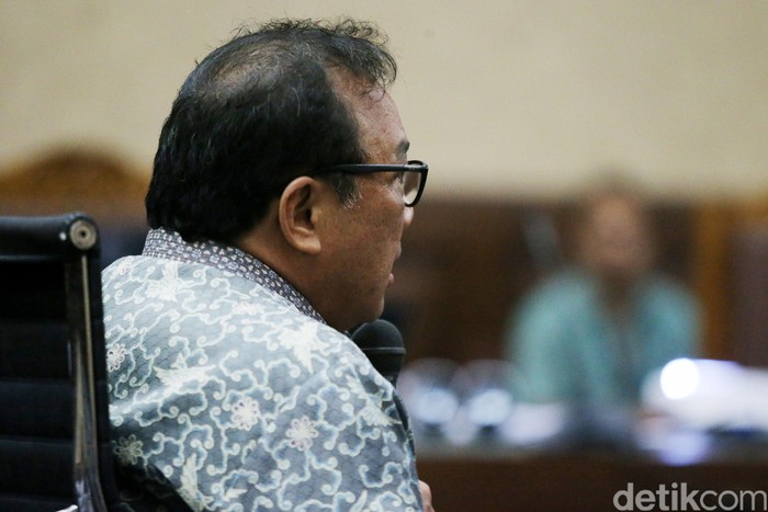 Jaksa Putar Rekaman Penyuap Patrialis Merayu Hakim