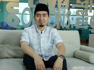 Dilarang Mudik, Ustaz Solmed Silaturahmi via Media Sosial