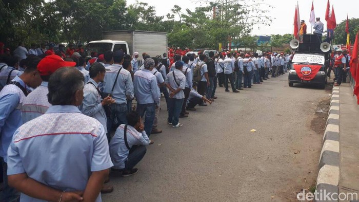 Sopir Tangki BBM Mogok Kerja, Jonan: Pertamina Sudah Antisipasi