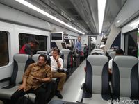 Suasana kereta yang elegan dan nyaman (Bonauli/detikTravel)