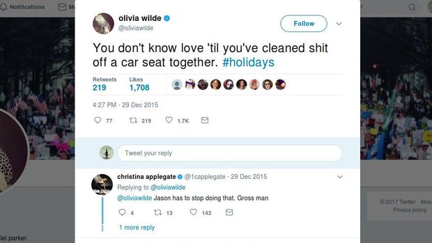 Saat <i>Wonder Woman</i> Ungkap Rutinitas Sehari-harinya Jadi Ibu Dua Anak