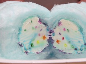 Cotton Candy Burrito, Keseruan Baru Makan Es Krim