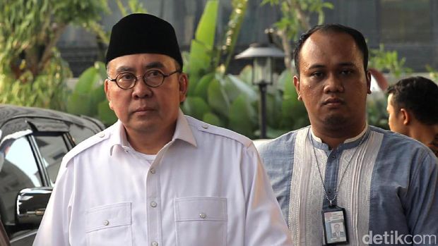 Gubernur Bengkulu tiba di KPK / 