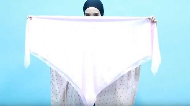 Tutorial hijab Zaskia Sungkar