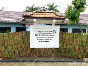 50 Anak Tinggal Kelas, SMP 53 Persilakan Jika Murid Mau Pindah