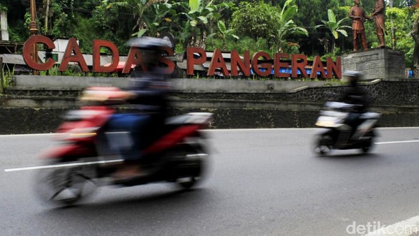 Jalur Cadas Pangeran Sumedang Rawan Longsor