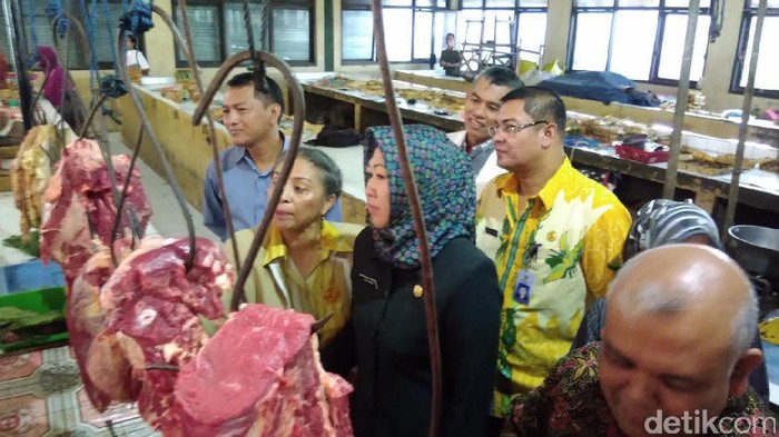 Di Kediri Harga Sembako Masih Stabil, Daging Mulai Merangkak Naik