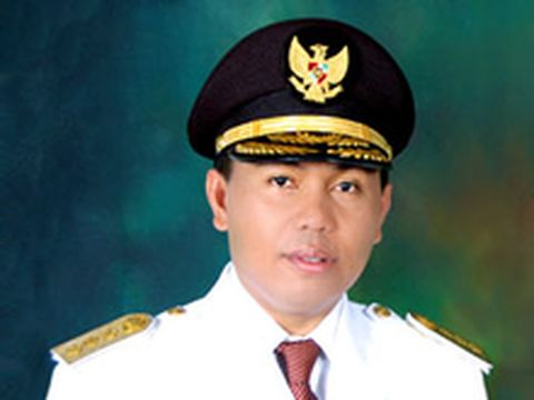 Mantan Gubernur Bengkulu Agusriin Najamuddin terseret kasus korupsi. 