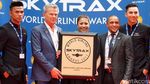 David Foster dan Roberto Carlos Terima Penghargaan untuk AirAsia