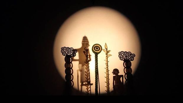 Cara Baru Nonton Wayang Sambil Berdonasi di Kampung 'Royo-royo'