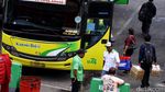 Terminal Kampung Rambutan Masih Lengang