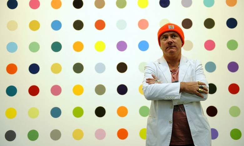 50 Lukisan Damien Hirst akan Hiasi Bangunan Bersejarah di Inggris 50 Lukisan Damien Hirst akan Hiasi Bangunan Bersejarah di Inggris