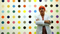 Seniman asal Inggris Damien Hirst didaulat sebagai perupa terkaya dengan total kekayaan mencapai Rp 14,8 triliun.  Foto: Istimewa