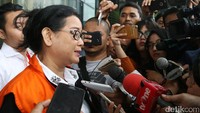Dalam keterangannya, Miryam belum mengetahui jadwal persidangan dirinya. Sidang perdana akan digelar seusai Lebaran.