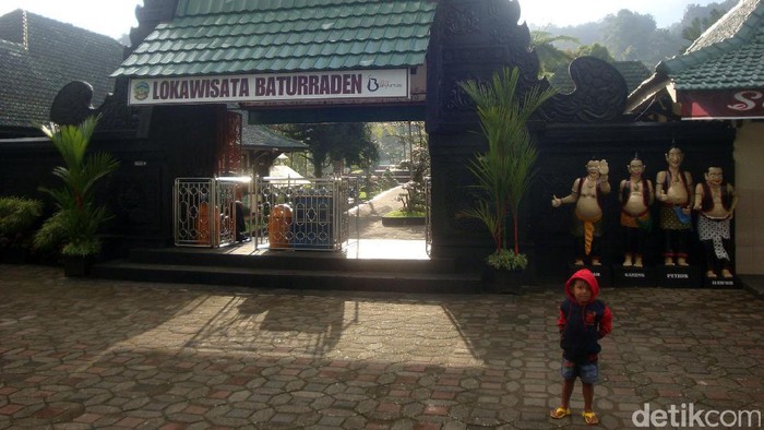Sepeda gantung di Baturraden