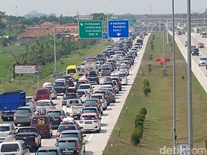 Lalu Lintas Keluar Jakarta Diprediksi Naik, Puncak Arus Mudik 28 Oktober