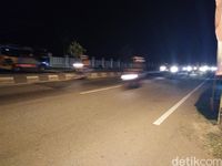 Malam dan Dini Hari, Jalur Pantura ke Jawa Tengah Ramai Pemudik