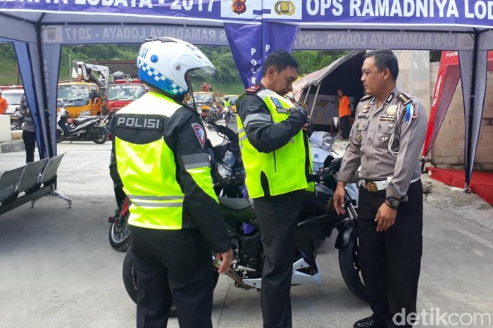Mudik 2017, Wakapolda Jabar Urai Macet di Jalur Limbangan-Nagreg