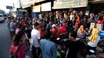 Warga Antre Tiket Mudik Sejak Subuh