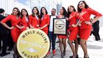 Pramugari Cantik AirAsia di Skytrax 2017 Paris