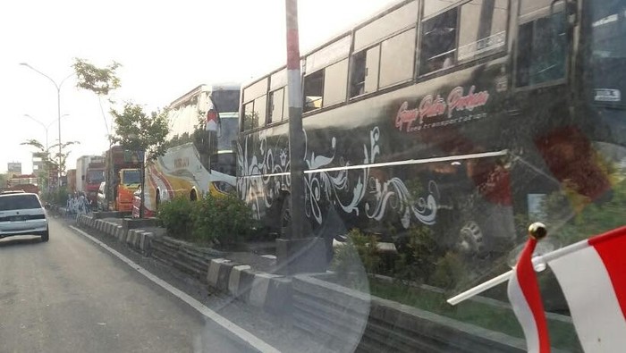 Sempat Macet, Lalin di Tol Brexit Sore Ini Lancar