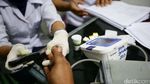 Sopir Bus Angkutan Mudik Jalani Tes Urine