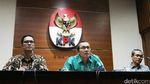 KPK Tunjukkan Barbuk Uang Suap Gubernur Bengkulu