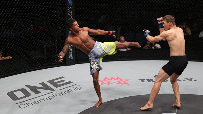 ONE Championship Surabaya Ditunda