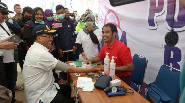 Tinjau Jalur Tol Fungsional Pemalang-Batang, Menhub Tanya Kesan Pemudik 