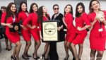 Pramugari Cantik AirAsia di Skytrax 2017 Paris