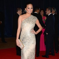 Chrissy Teigen attends the White House Correspondents Association Dinner at the Washington Hilton on April 27, 2013 in Washington, DC.  (Photo by Dimitrios Kambouris/Getty Images)