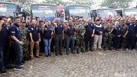Pelepasan peserta mudik bersama dilakukan di lapangan Marinir Cilandak KKO, Jakarta.