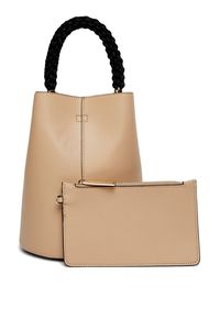 5 Tas Stylish Ini Patut Anda Beli Mumpung Masih Ada Sisa THR