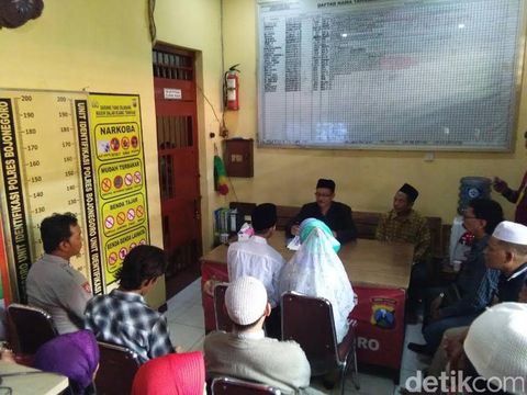 Tahanan menikah di Mapolres Bojonegoro