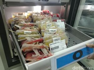 PMI Cirebon Kehabisan Stok Darah Jelang Lebaran 2017