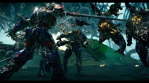 Yuk Intip Adegan Transformers: The Last Knight! Yuk Intip Adegan Transformers: The Last Knight!