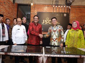 Djarot Resmikan Co-Working Space Jakarta Smart City
