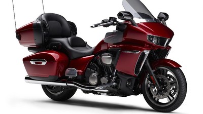 Moge Bongsor Yamaha Penantang Honda Goldwing