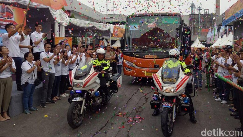 Oli Federal Fasilitasi Mekanik dan Konsumennya Mudik Gratis