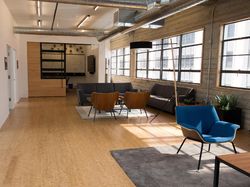 Ironis! Kantor Semewah Ini Dicuekin Karyawan