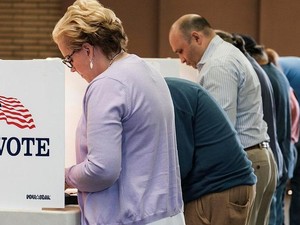 Pejabat AS: Rusia Meretas 21 Negara Bagian AS Saat Pilpres 2016