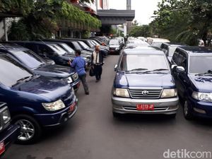 Pemprov Jatim Larang Penggunaan Mobdin untuk Mudik