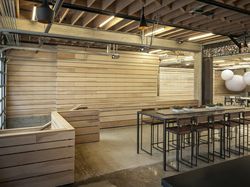 Ironis! Kantor Semewah Ini Dicuekin Karyawan