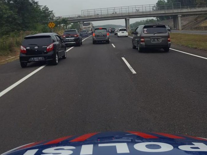 Puncak Arus Mudik di Tol Cipali Diprediksi Jumat Malam
