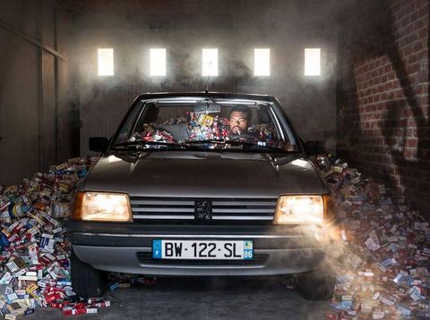 Viral Pria yang Menumpuk Sampah di Rumah, Tak Dibuang Selama 4 Tahun