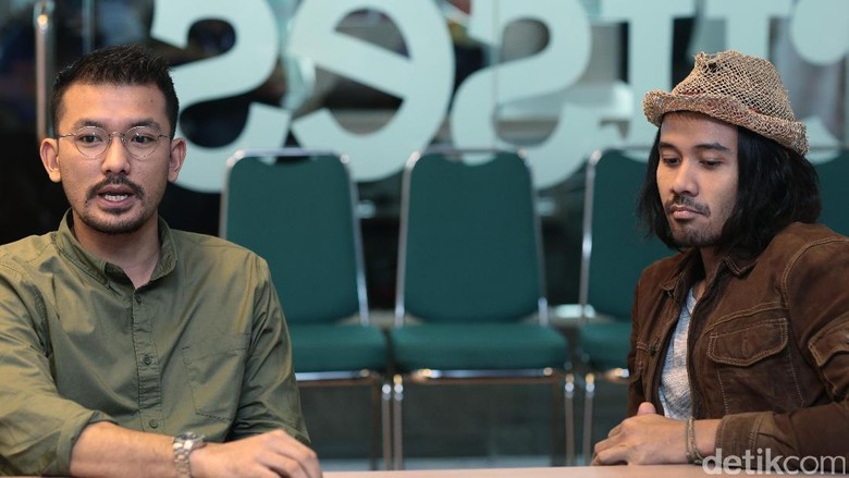 Rio Dewanto dan Chicco Jerikho bintangi Filosofi Kopi 2: Ben & Jody. Foto: Hanif Hawari/detikHOT Rio Dewanto dan Chicco Jerikho bintangi Filosofi Kopi 2: Ben & Jody. Foto: Hanif Hawari/detikHOT